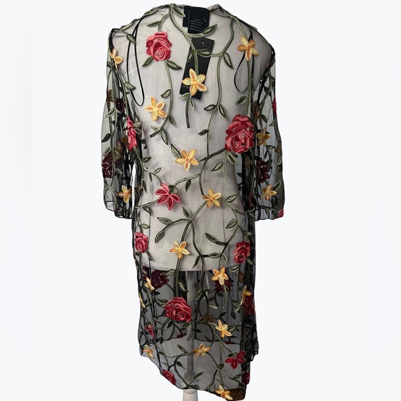NWT Liv Los Angeles Floral Embroidered Kimono L/XL - Picture 4 of 8